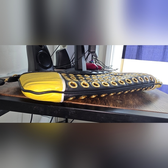 Miu Miu Nappa Biker Vele Pochette - Picture 8 of 17